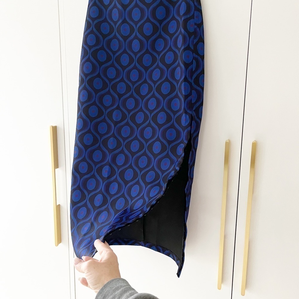 Blue Geometric Midi Skirt - Picture 2 of 10